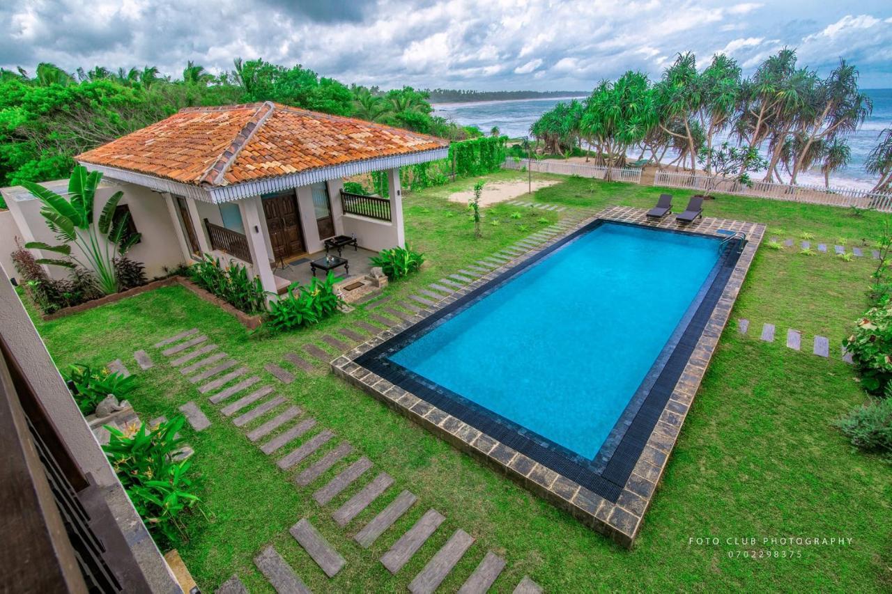 Guru Beach Resort Тангале Екстериор снимка
