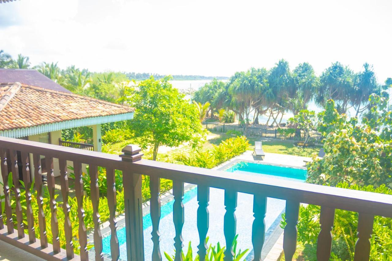 Guru Beach Resort Тангале Екстериор снимка