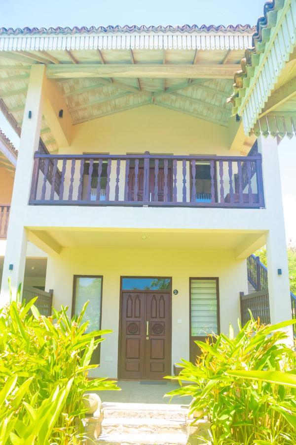 Guru Beach Resort Тангале Екстериор снимка