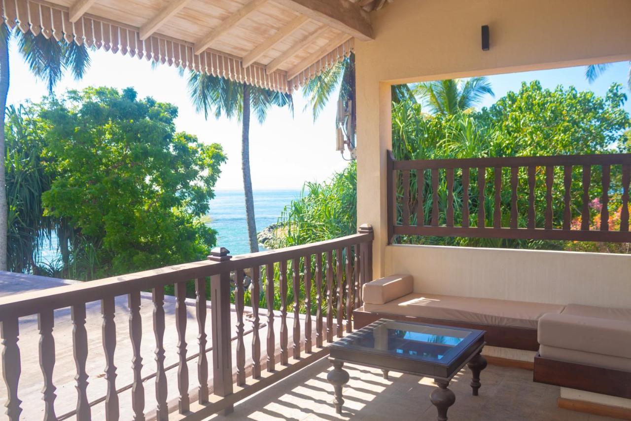 Guru Beach Resort Тангале Екстериор снимка