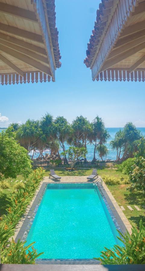 Guru Beach Resort Тангале Екстериор снимка