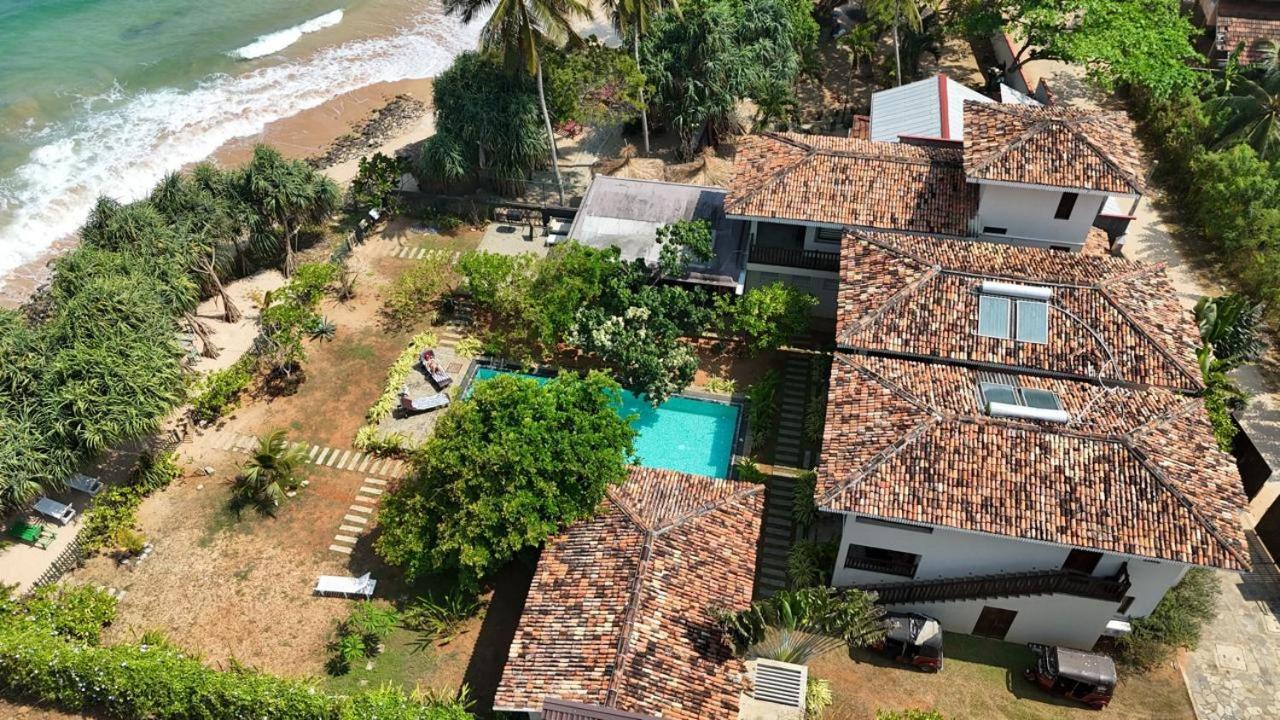 Guru Beach Resort Тангале Екстериор снимка