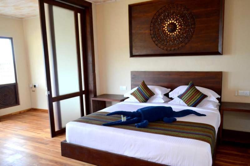Guru Beach Resort Тангале Екстериор снимка