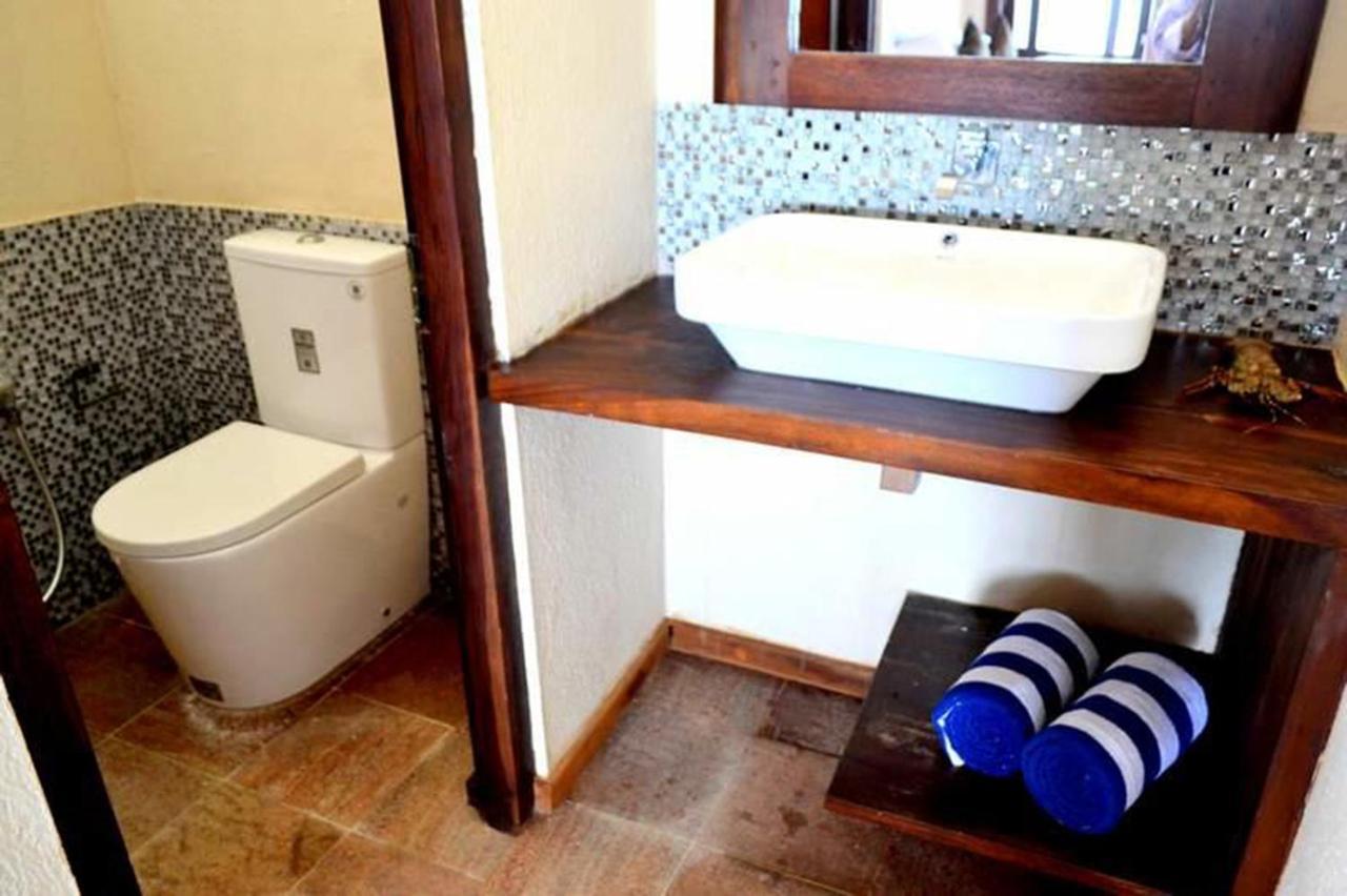 Guru Beach Resort Тангале Екстериор снимка