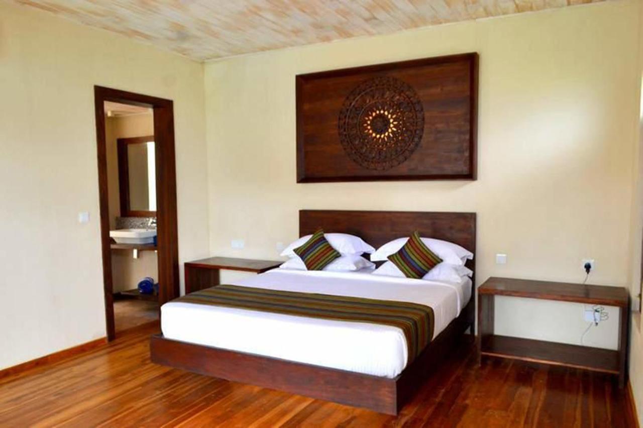Guru Beach Resort Тангале Екстериор снимка